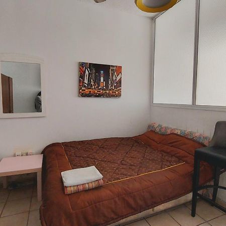 Studio Apartment Larnaca Eksteriør billede