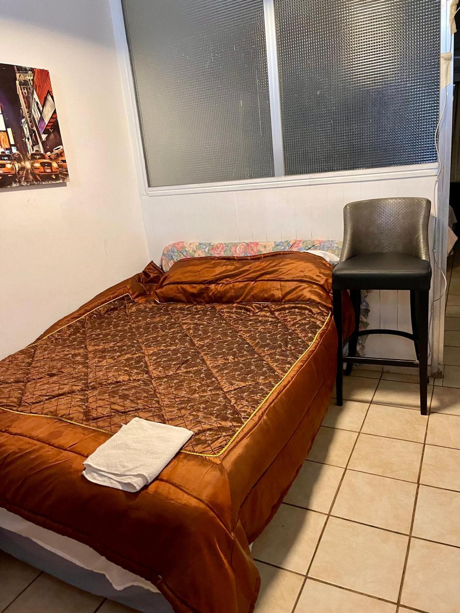 Studio Apartment Larnaca Eksteriør billede